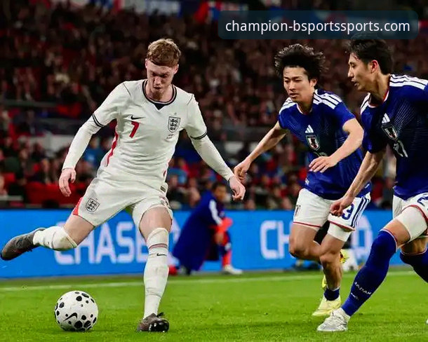 英格兰0-1负于日本创耻辱纪录，b体育平台用户热议三狮军团世界杯前景堪忧